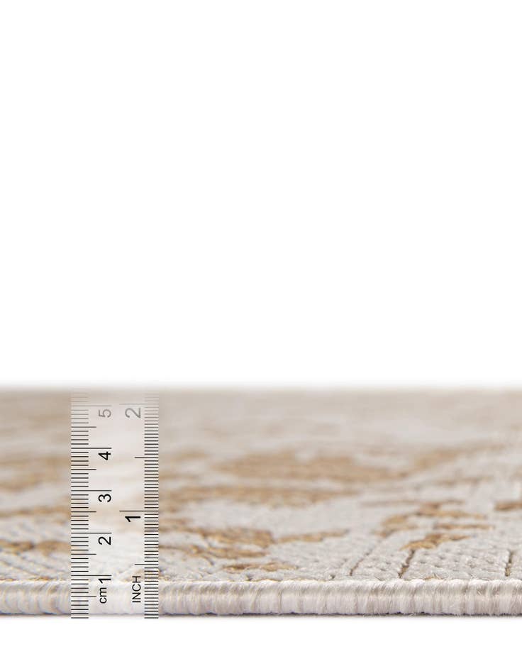 Detail image of 10' 8 x 10' 8  Washable Jill Zarin Dubai Indoor / Outdoor Round Rug