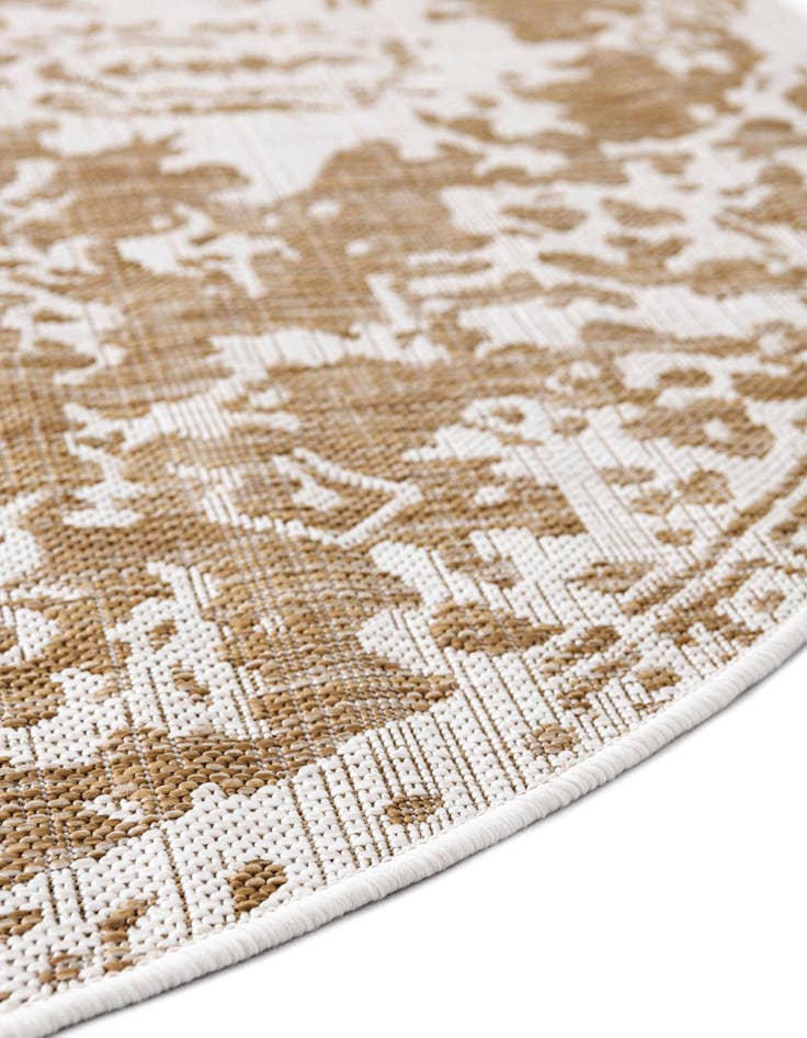 Detail image of 6' 7 x 6' 7 Easy-Clean Jill Zarin Dubai Indoor / Outdoor Round Rug
