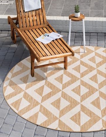 Beige Easy-Clean Jill Zarin Napa Indoor / Outdoor Round Rug