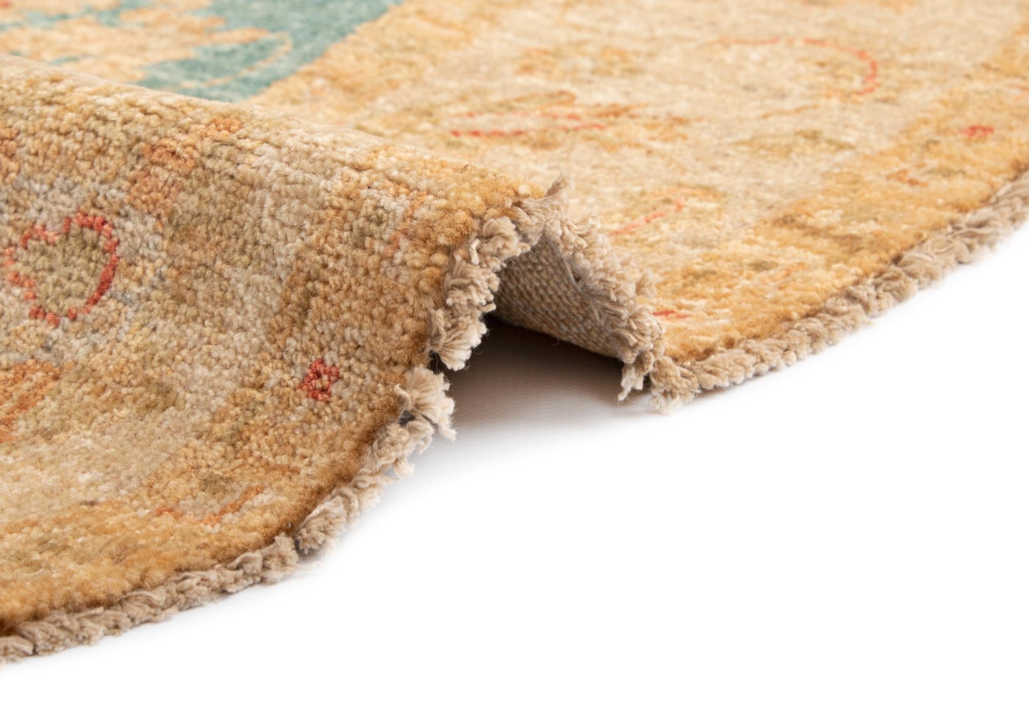 4' 9 x 4' 9 Kaizar Wool Round Rug