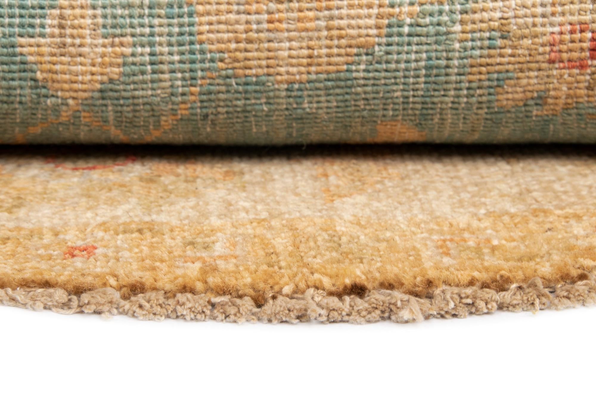 4' 9 x 4' 9 Kaizar Wool Round Rug