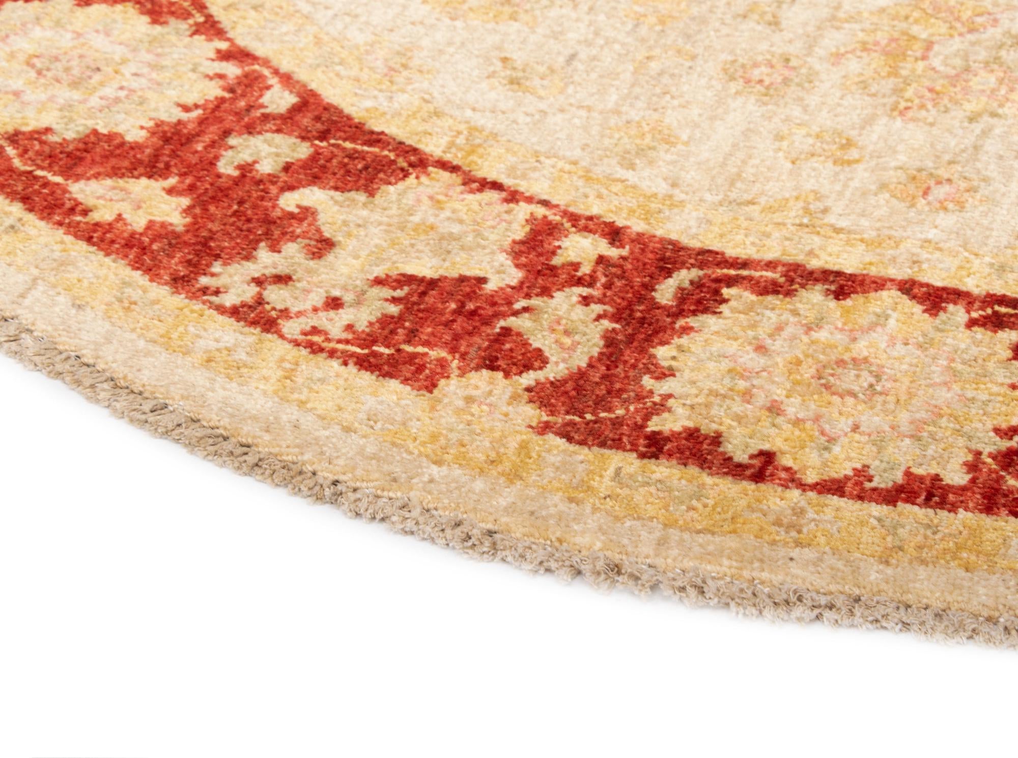 4' 11 x 5' Kaizar Wool Round Rug
