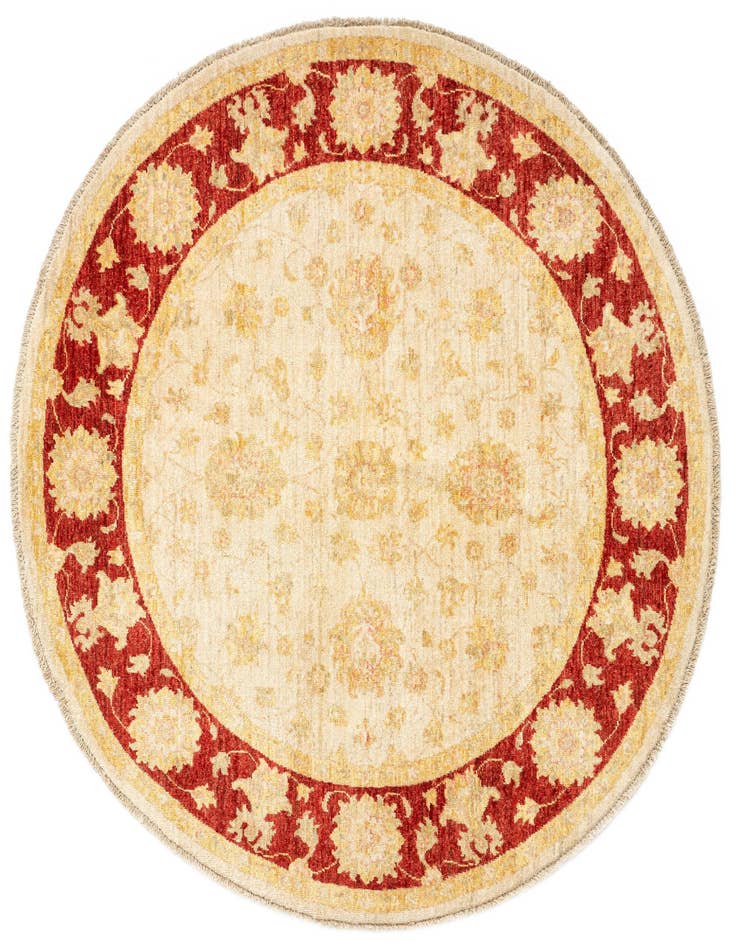 Detail image of 4' 11 x 5' Kaizar Wool Round Rug