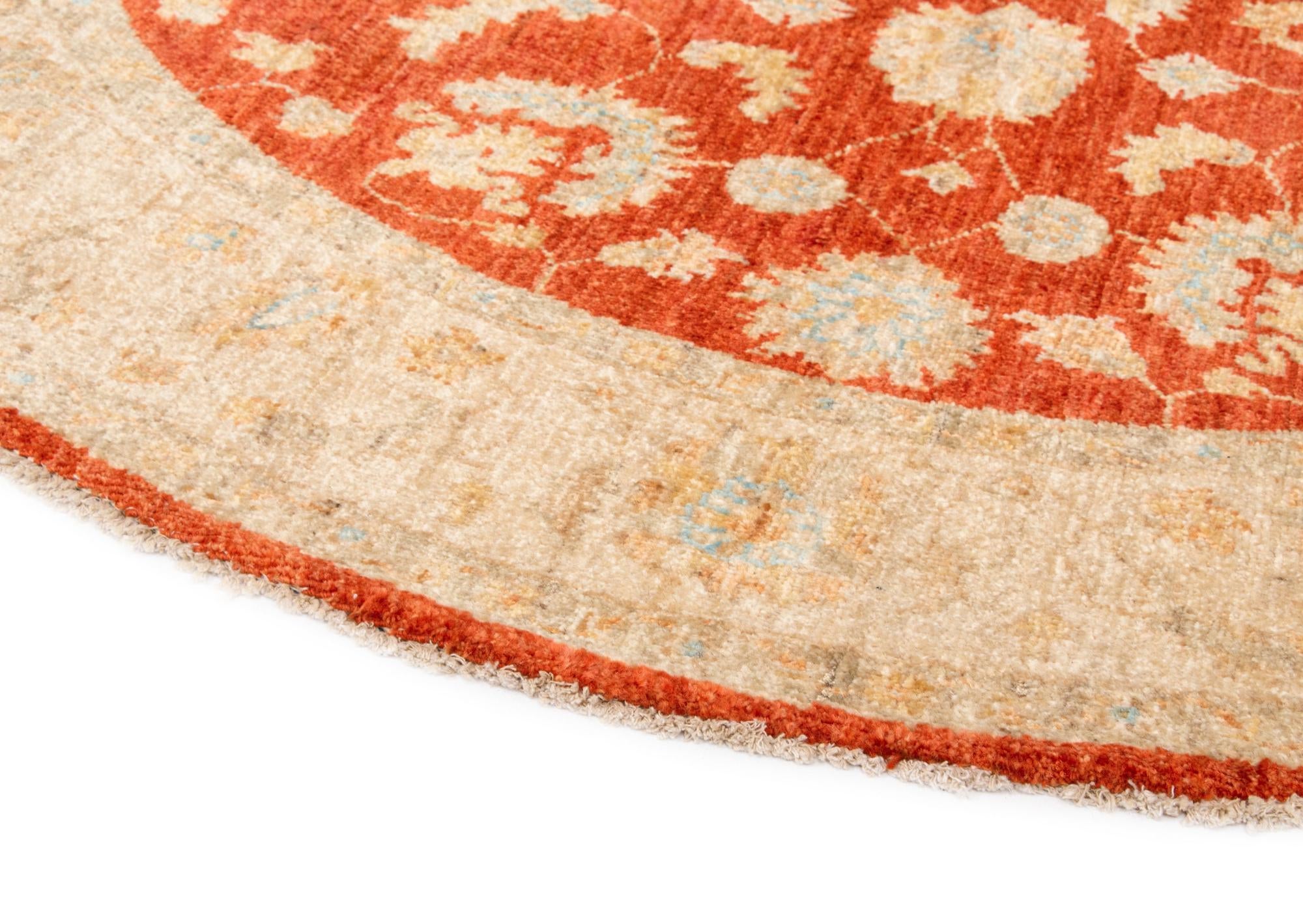 4' 11 x 5' Kaizar Wool Round Rug