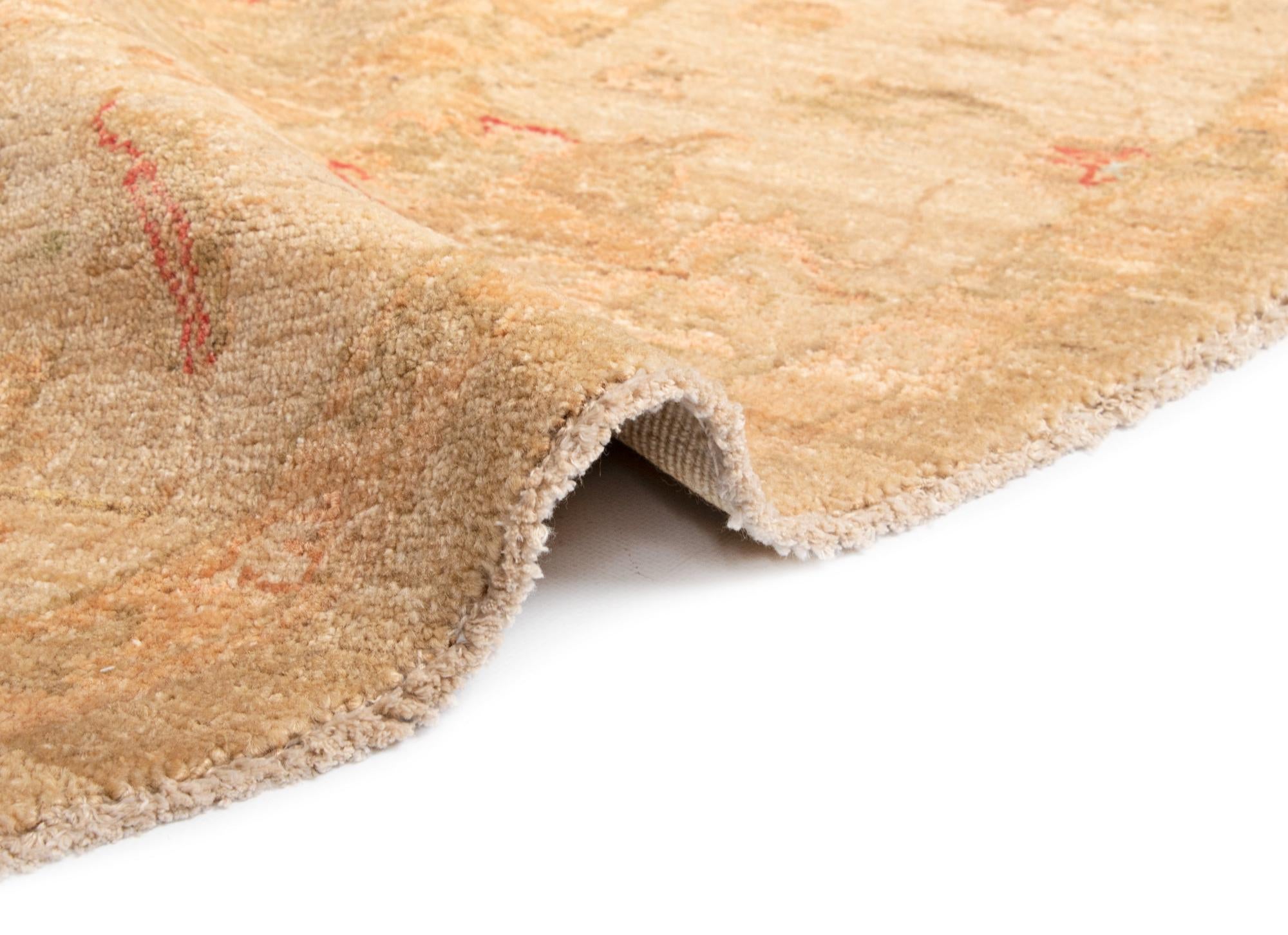 6' 6 x 6' 7 Kaizar Wool Round Rug