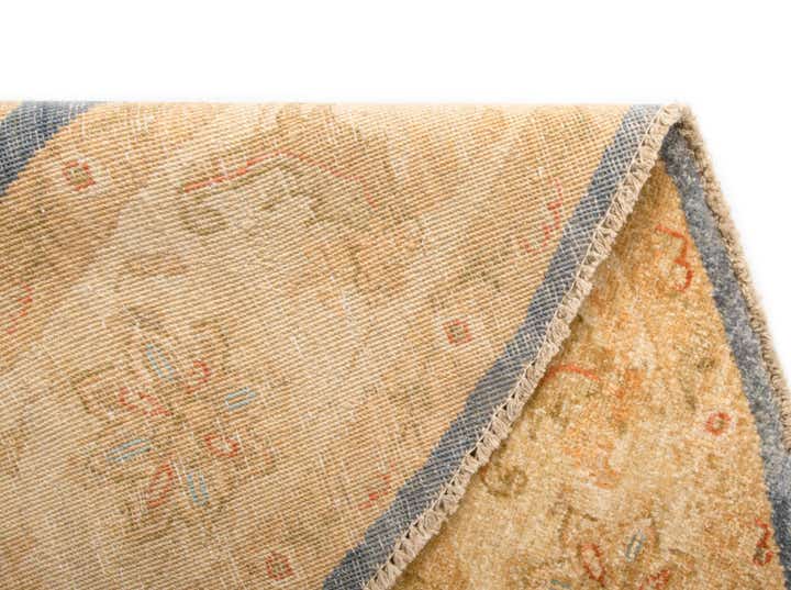 6' 5 x 6' 8 Kaizar Wool Round Rug
