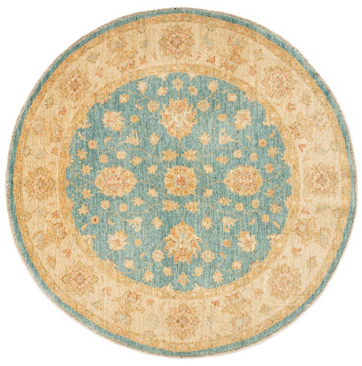 Detail image of 4' 9 x 4' 11 Kaizar Wool Round Rug