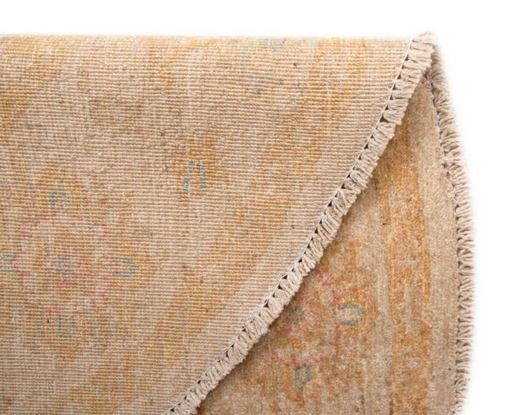 Detail image of 150cm x 150cm Kaizar Wool Round Rug