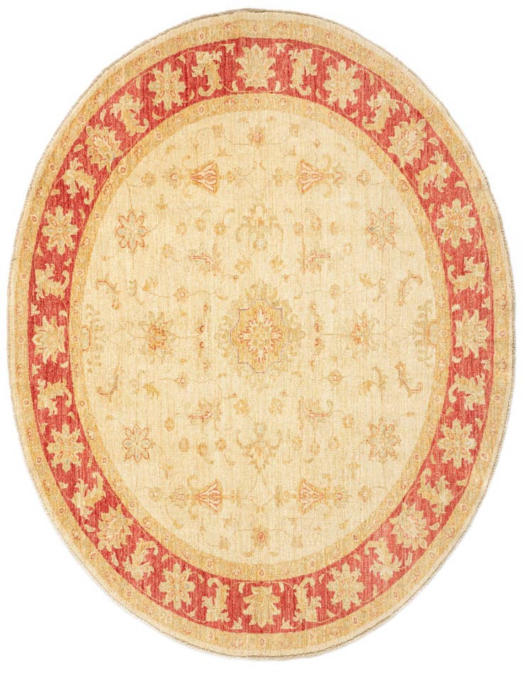 Detail image of 6' 6 x 6' 7 Kaizar Wool Round Rug