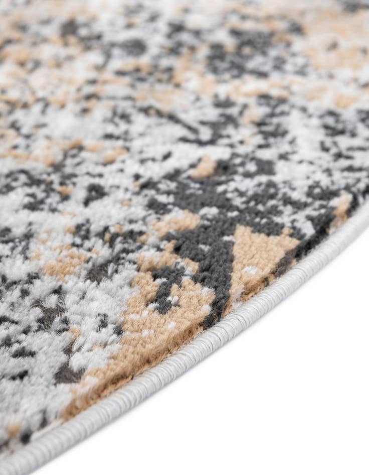 Detail image of 3' 3 x 3' 3 Leipzig Round Rug