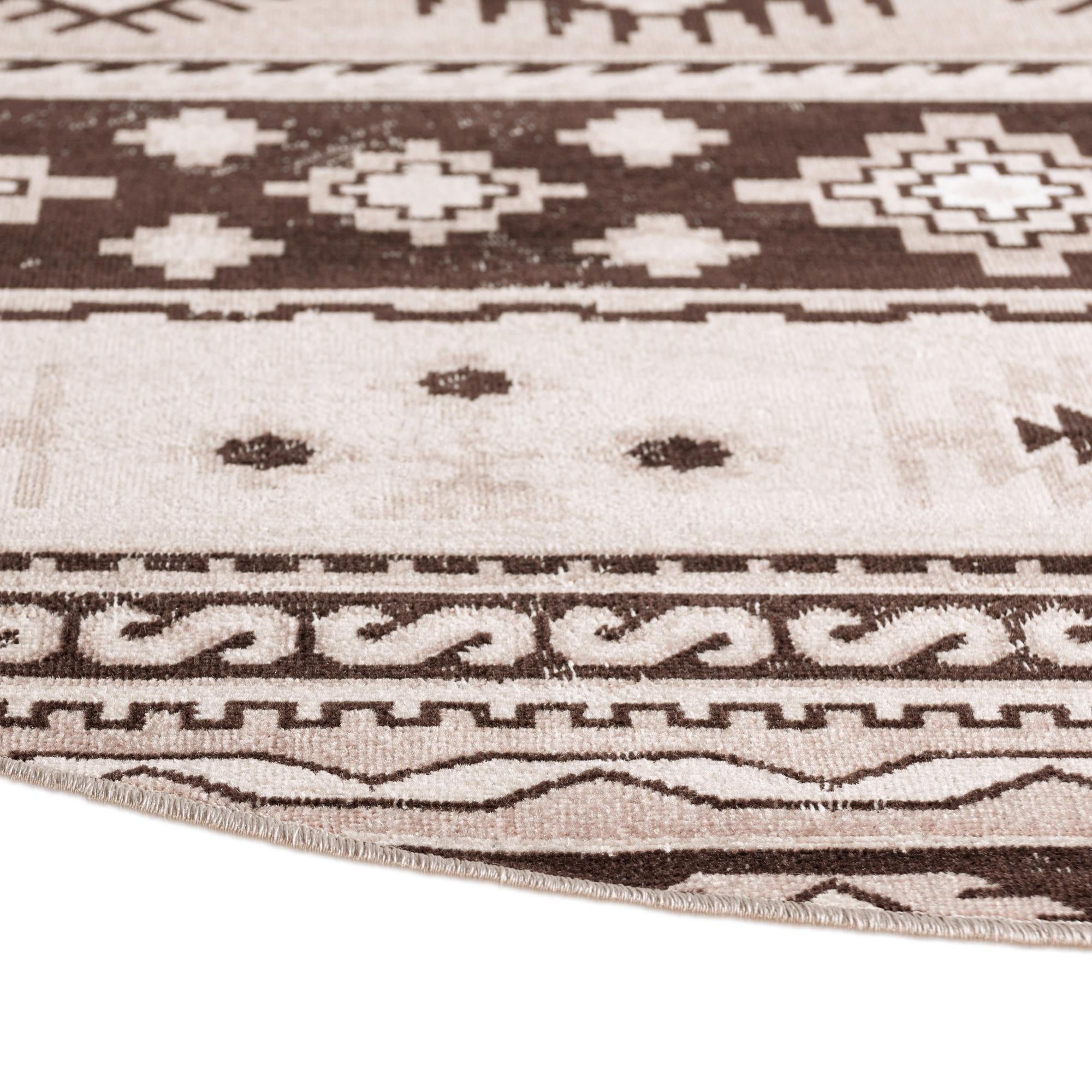 5' 3 x 5' 3 Lucerne Round Rug