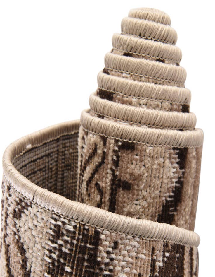 Detail image of 5' 3 x 5' 3 Lucerne Round Rug