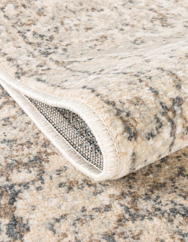 Detail image of 8' x 8' Mojave Round Rug