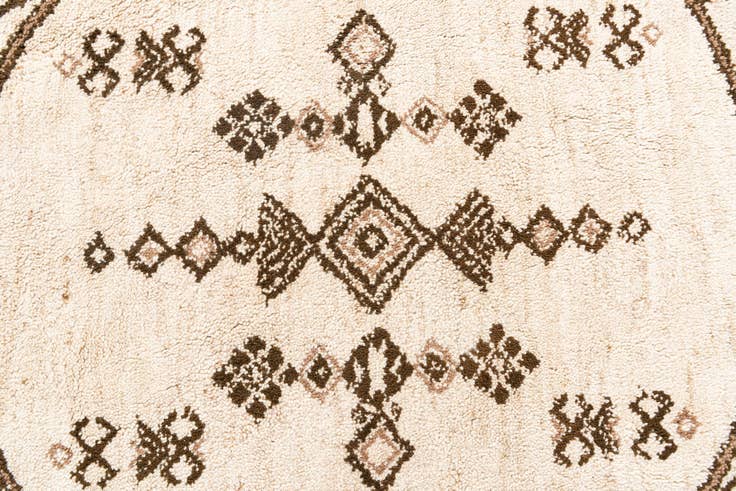 Detail image of 6' 7 x 6' 7 Hand Knotted Moroccan Wool Round Rug
