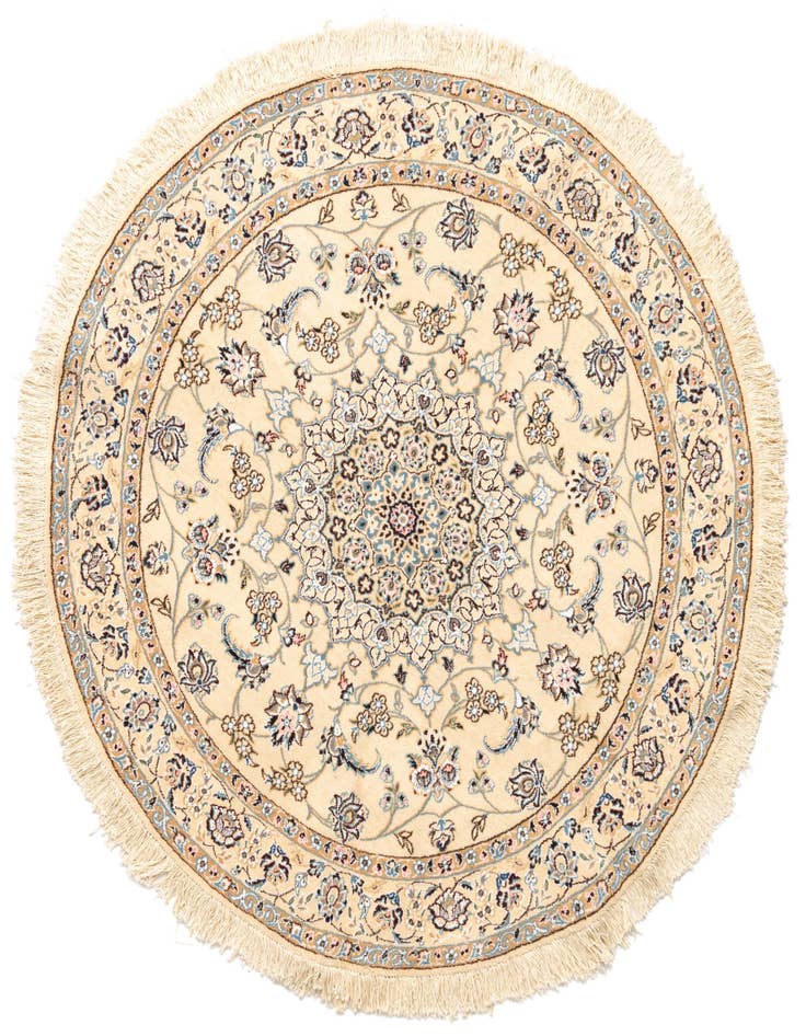 Detail image of 4' 11 x 4' 11 Nain Wool Round Rug