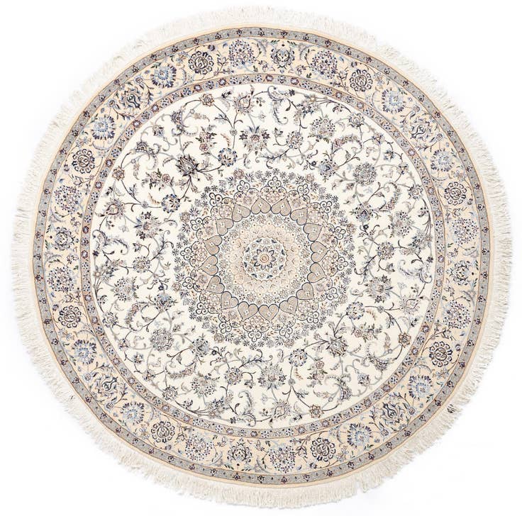 Detail image of 8' 1 x 8' 2 Nain Round Rug