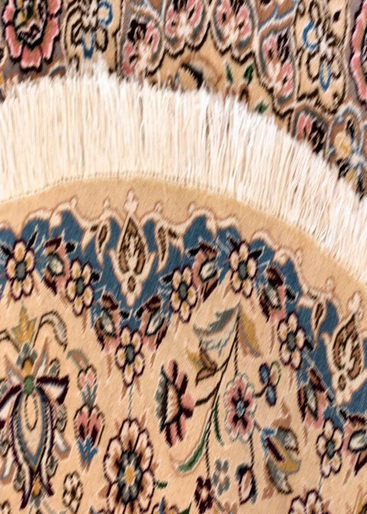 4' 11 x 4' 11 Nain Round Rug