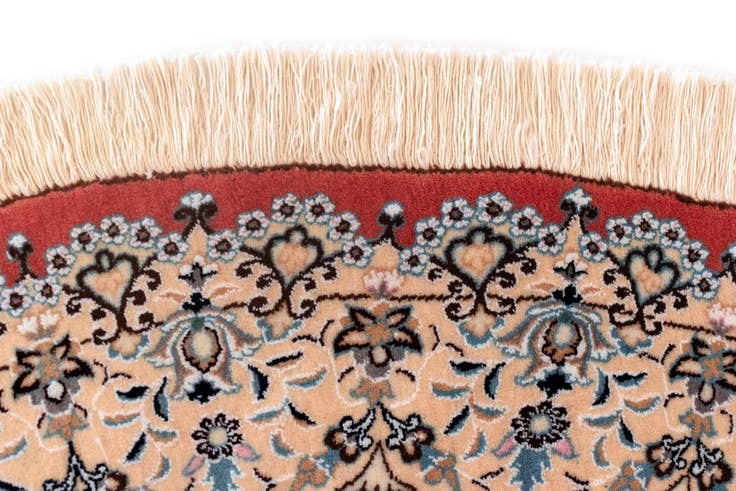 Detail image of 5' 3 x 5' 3 Nain Round Rug