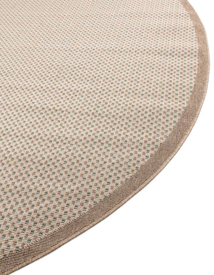 7' 10 x 7' 10 Easy-Clean Border Indoor / Outdoor Round Rug