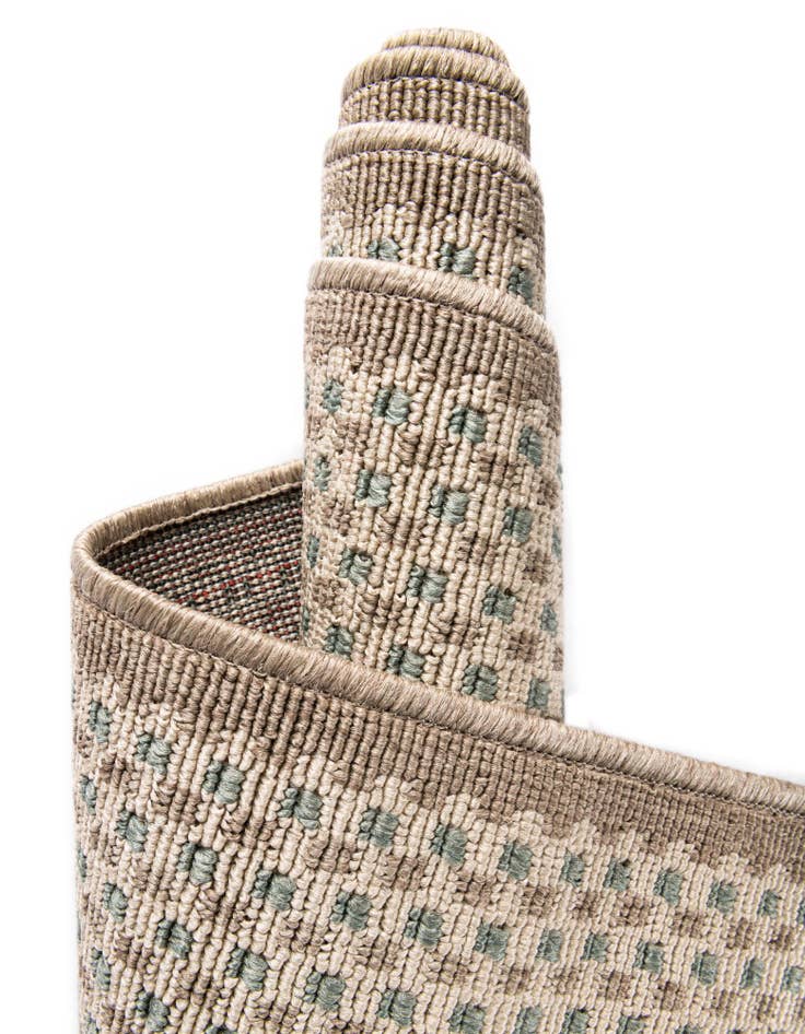 Detail image of 4' x 4' Easy-Clean Border Indoor / Outdoor Round Rug