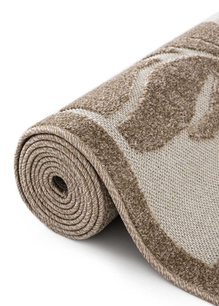 5' 3 x 5' 3 Easy-Clean Botanical Indoor / Outdoor Round Rug