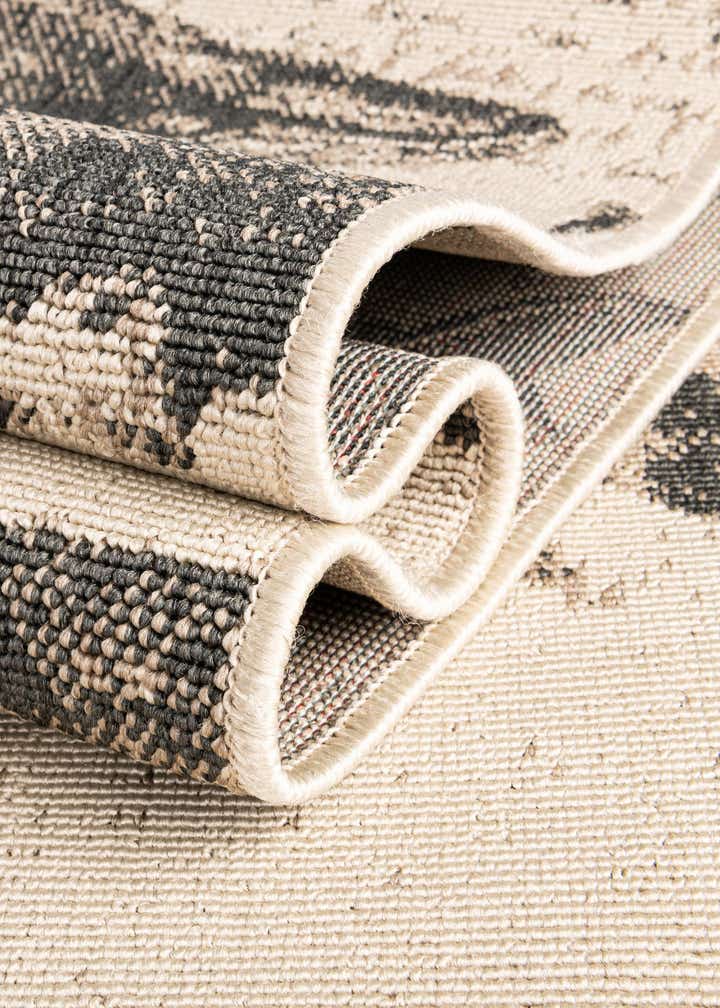 3' x 3' Easy-Clean Coastal Indoor / Outdoor Round Rug