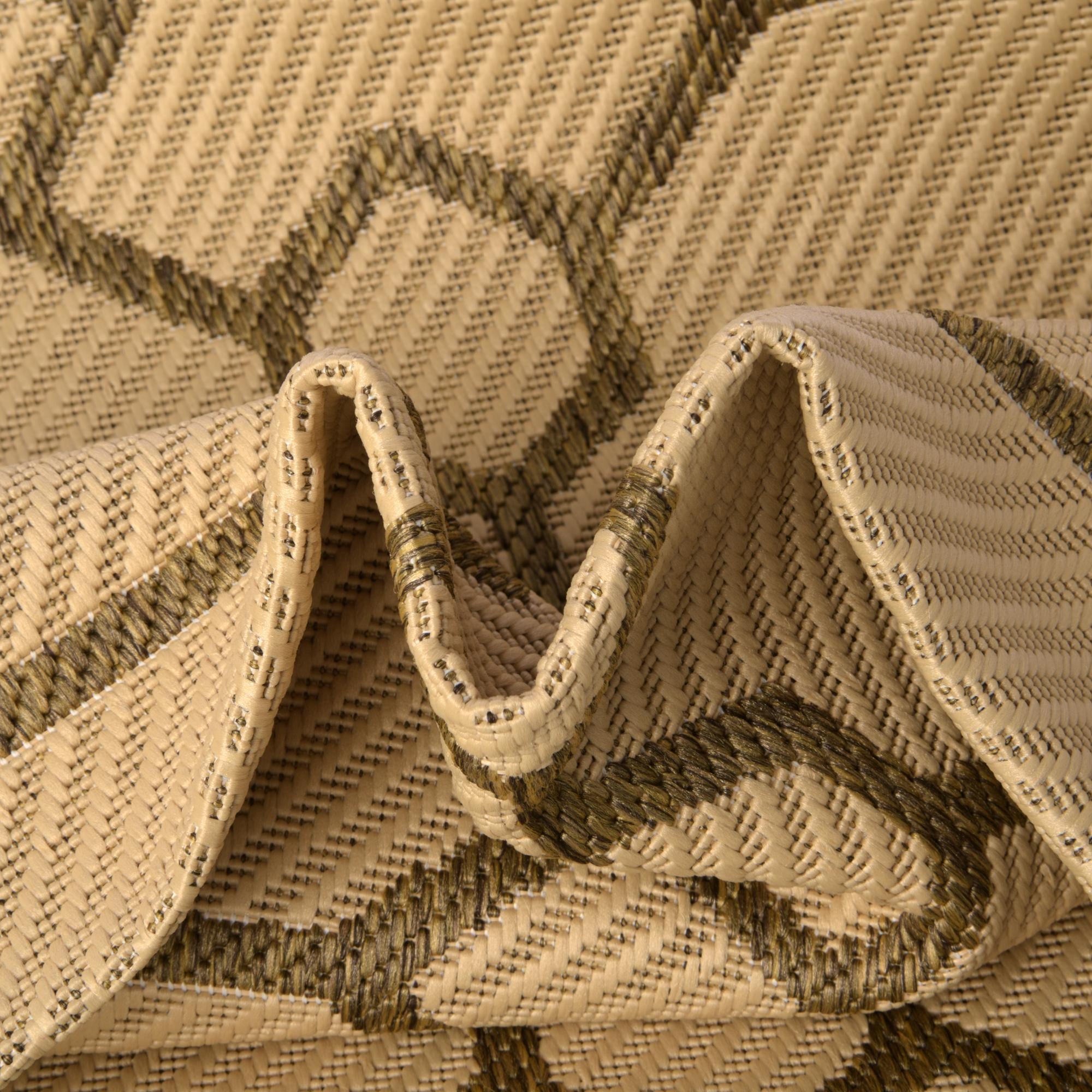 6' x 6' Easy-Clean Lattice Indoor / Outdoor Round Rug
