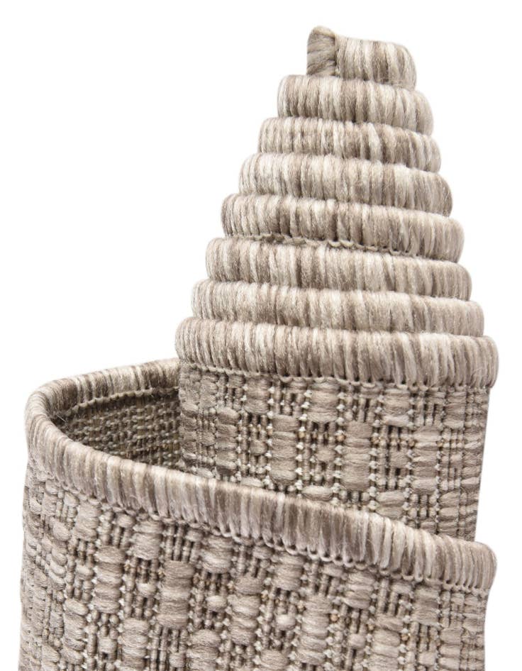 Detail image of 6' 1 x 6' 1 Easy-Clean Solid Indoor / Outdoor Round Rug