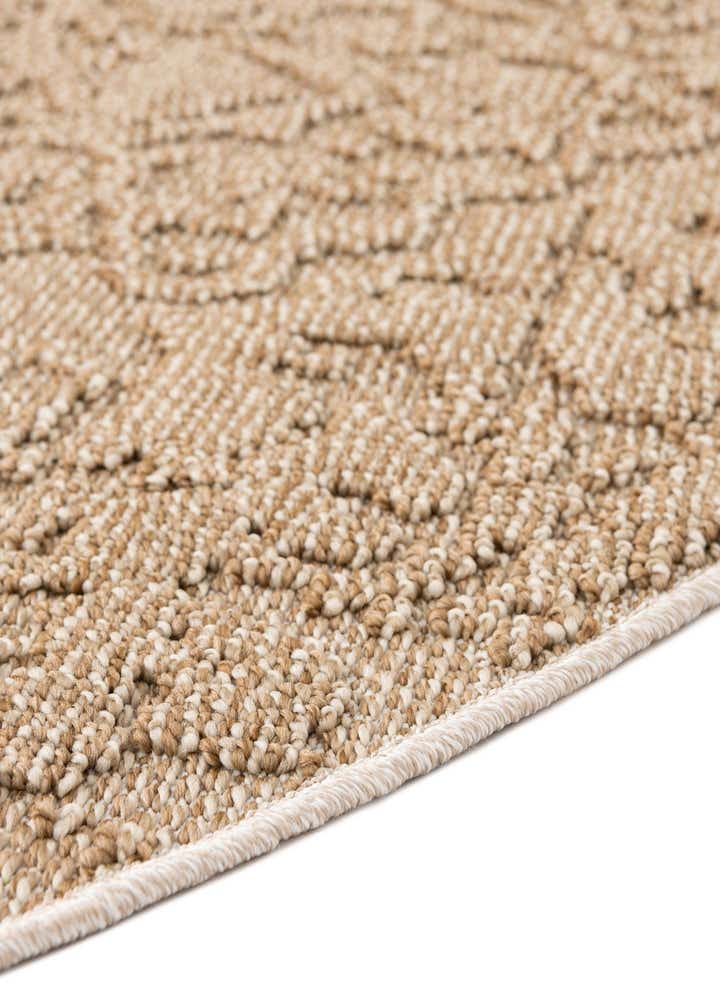 3' 1 x 3' 1 Easy-Clean Traditional Indoor / Outdoor Round Rug