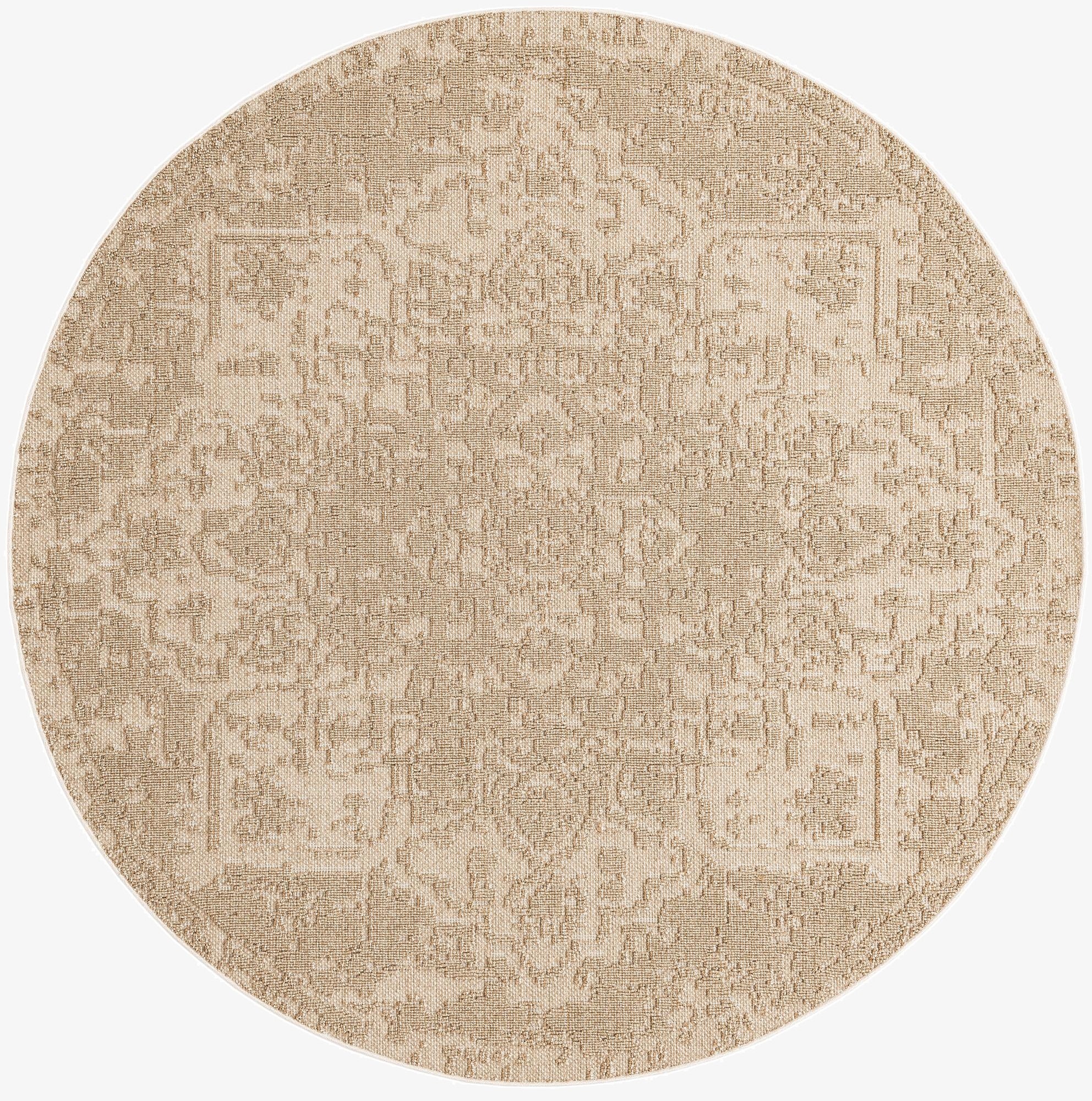7' 10 x 7' 10  Washable Traditional Indoor / Outdoor Round Rug