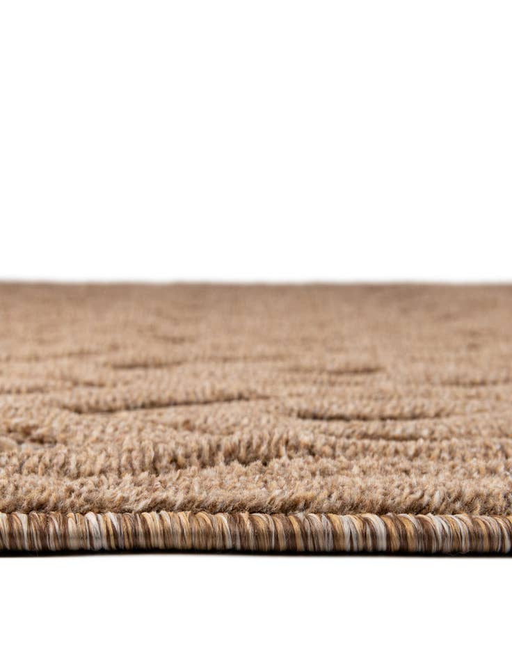 Detail image of 4' x 4' Easy-Clean Trellis Textured Indoor / Outdoor Round Rug