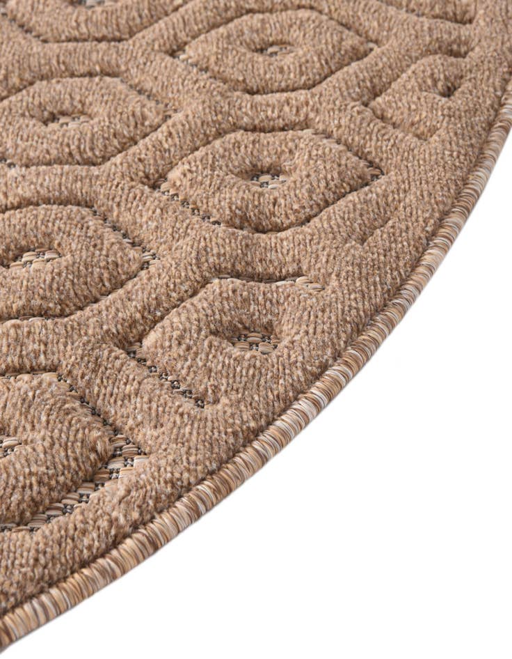 Detail image of 7' x 7' Easy-Clean Trellis Textured Indoor / Outdoor Round Rug