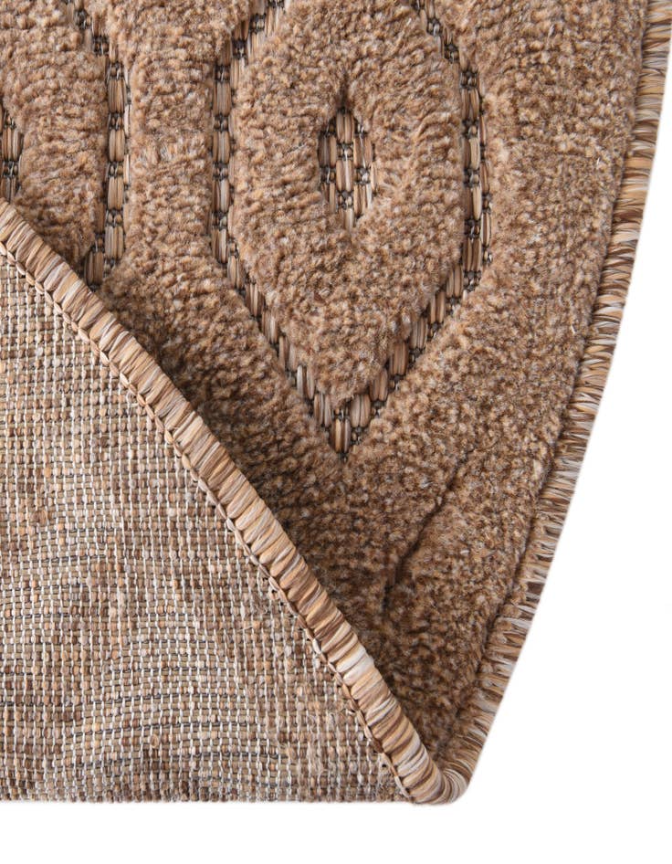 Detail image of 7' x 7' Easy-Clean Trellis Textured Indoor / Outdoor Round Rug