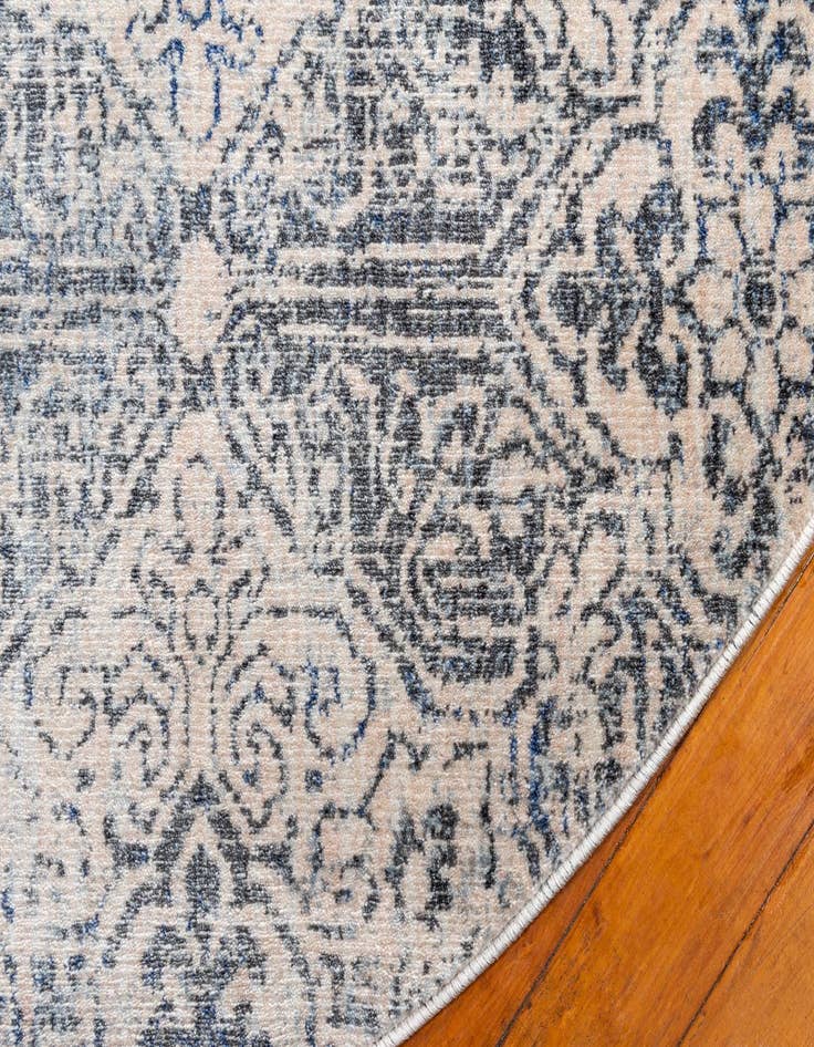 Detail image of 8' x 8' Oxfordshire Round Rug