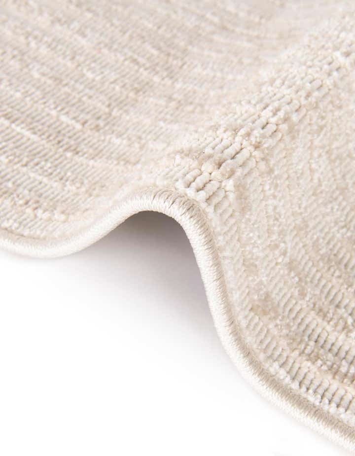 3' x 3' Easy-Clean Sabrina Soto Indoor / Outdoor Round Rug