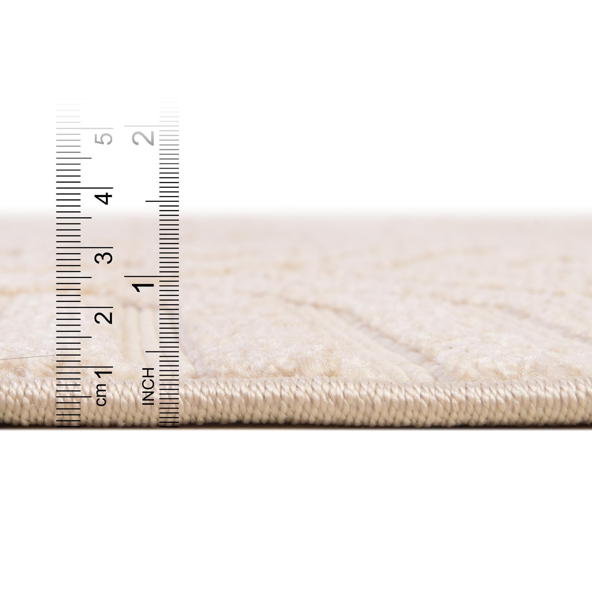 8' x 8' Easy-Clean Sabrina Soto Hudson Indoor / Outdoor Round Rug