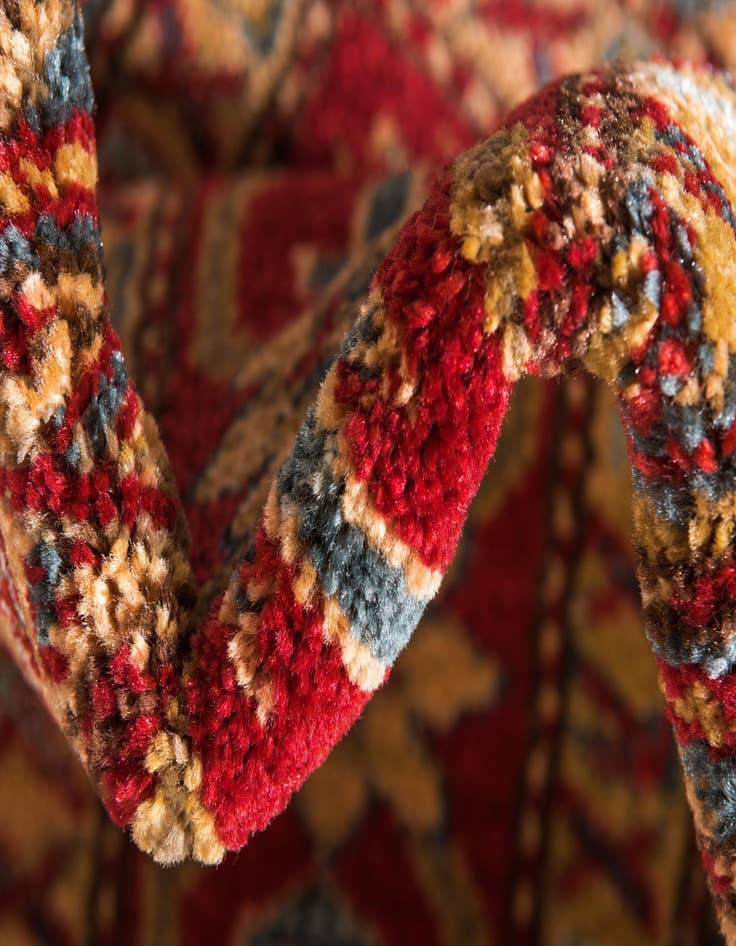 Detail image of 8' x 8' Sara Round Rug