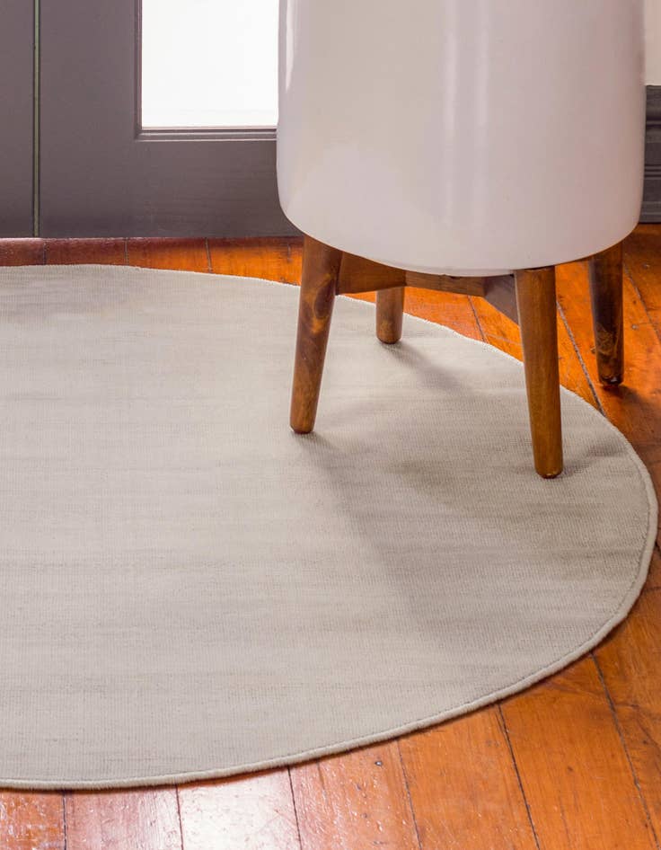 Detail image of 5' 3 x 5' 3 SoHo Round Rug