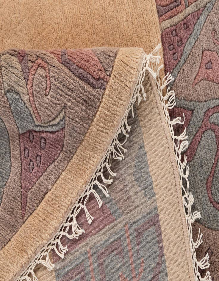 Detail image of 8' x 8' 2  Hand Knotted Tibet Wool Round Rug