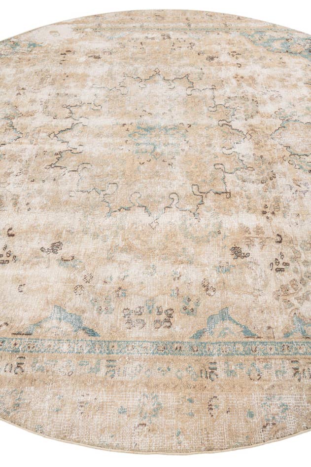 Detail image of 8' 4 x 8' 4 Hand Knotted Ultra Vintage Persian Wool Round Rug