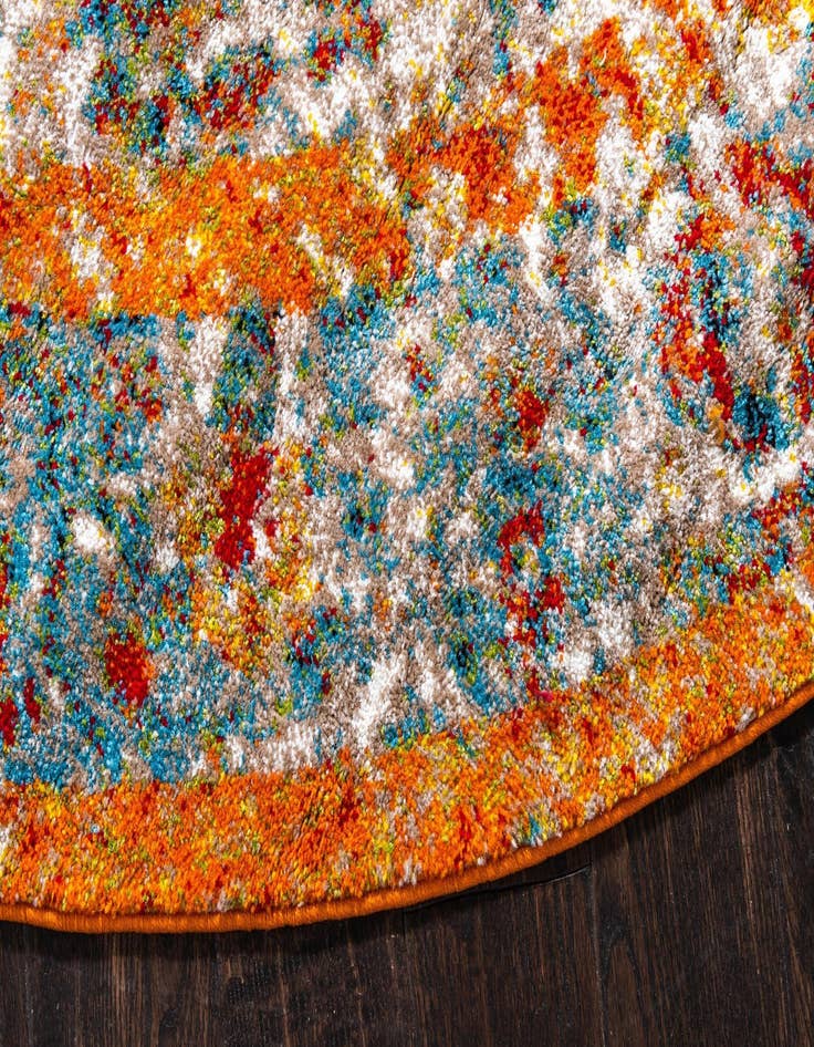 Detail image of 8' x 8' Venice Round Rug