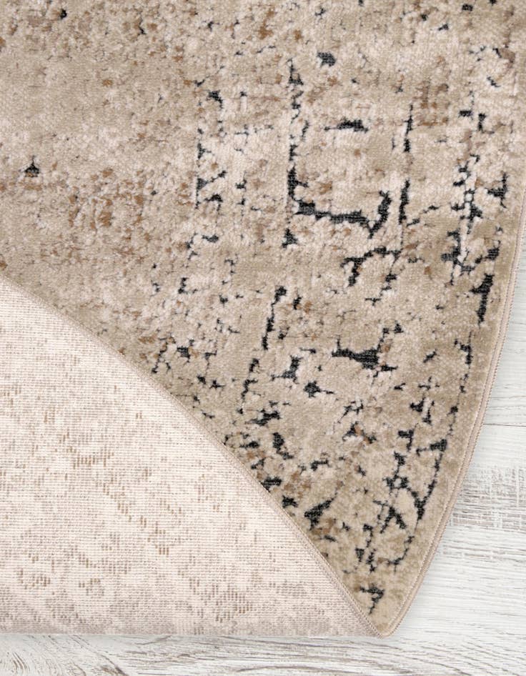 Detail image of 7' 10 x 7' 10 Villa Round Rug