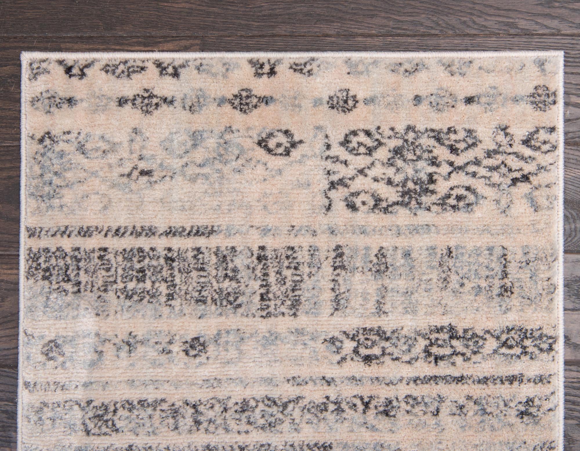 2' 2 x 6' Apollo Runner Rug