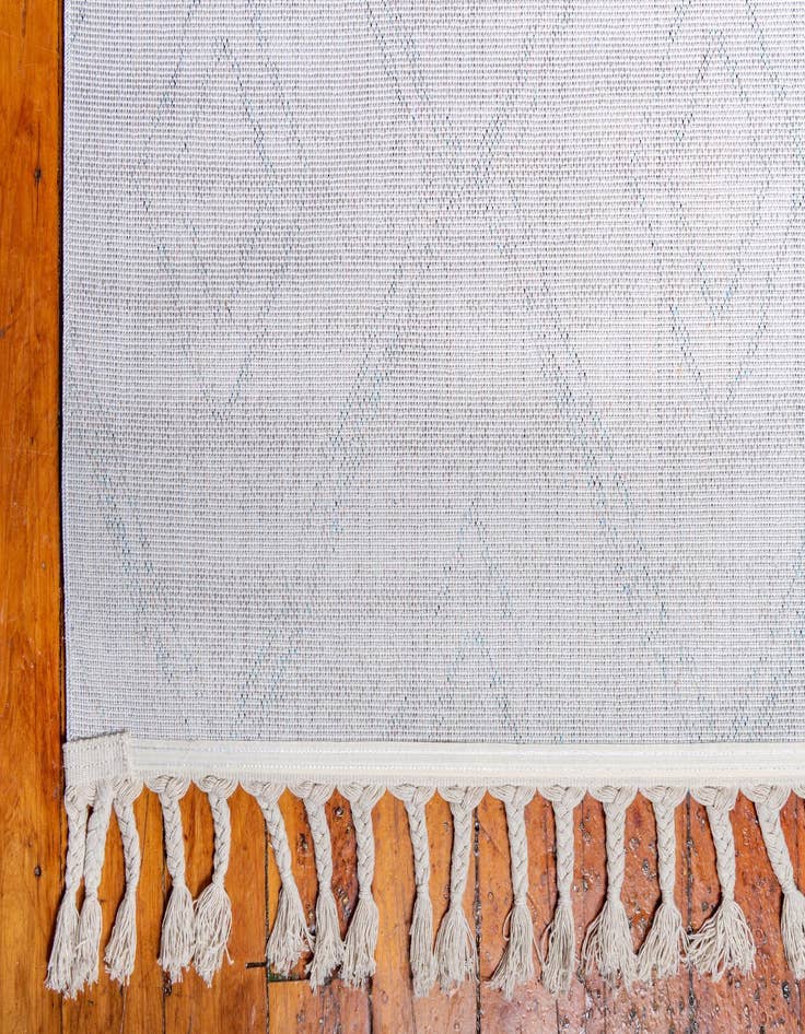 Detail image of 3' 6 x 13' Artemis Runner Rug