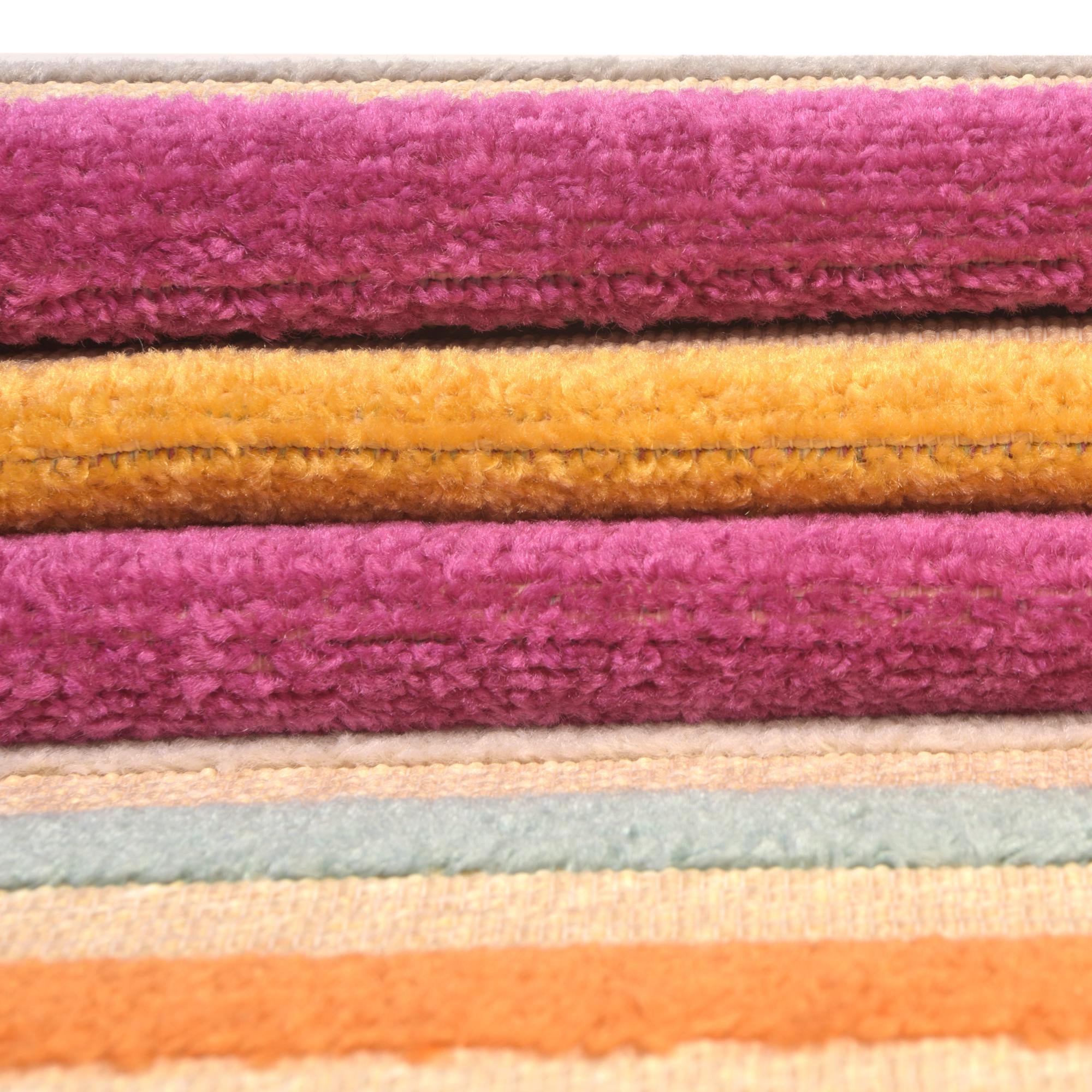 2' x 8' Easy-Clean Aruba Indoor / Outdoor Runner Rug