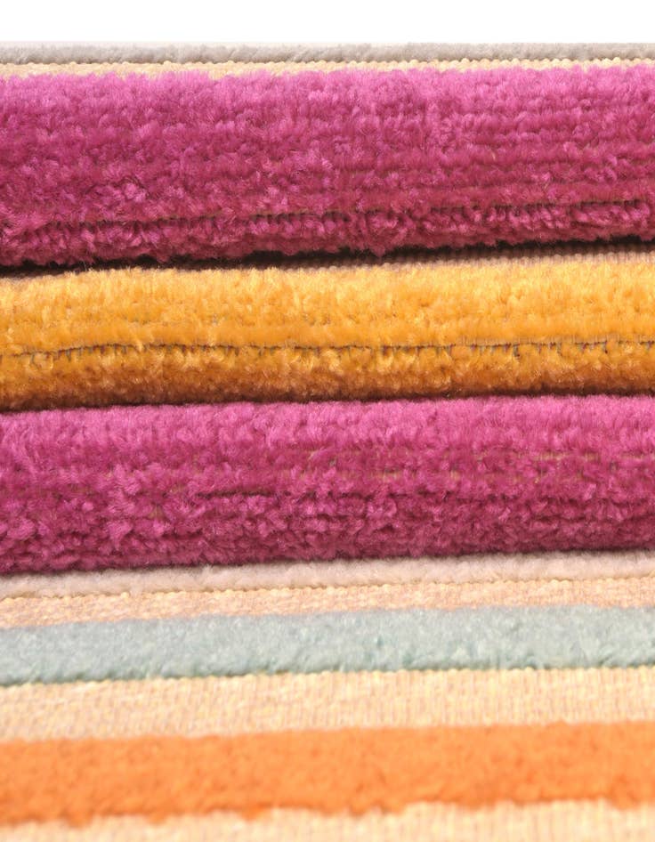 Detail image of 2' x 6' Easy-Clean Aruba Indoor / Outdoor Runner Rug