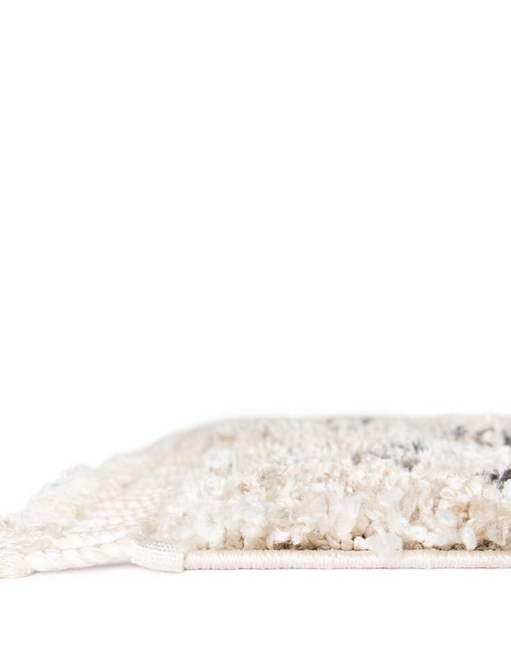 Detail image of 2' 7 x 8' 2 Athena Shag Runner Rug