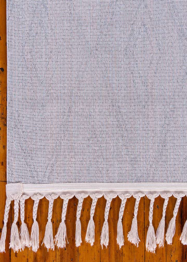 2' 4 x 6' Atlas Runner Rug