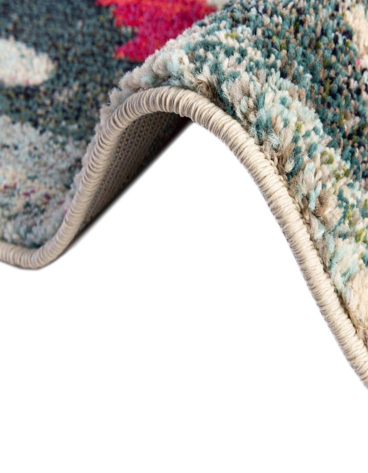 Detail image of 2' 2 x 6' 9  Washable Capri Runner Rug