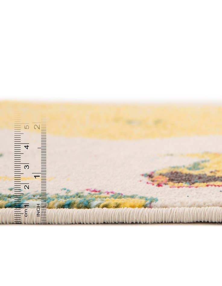 Detail image of 2' 7 x 10'  Washable Casablanca Runner Rug